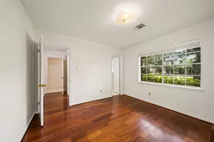 12502 Queensbury Ln, Houston, TX 77024 - Photo 17