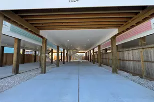 1024 62nd St, Galveston, TX 77551 - Photo 23