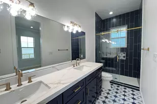 1024 62nd St, Galveston, TX 77551 - Photo 17