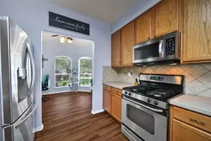 2327 Turnbury Elm Ct, Spring, TX 77386 - Photo 5