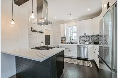 1715 30th Street, Galveston, TX 77550 - Photo 7