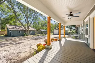 2693 Fairview Rd, Alvin, TX 77511 - Photo 25
