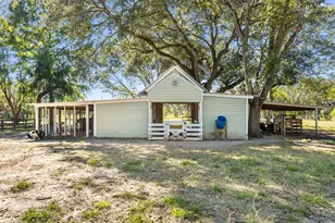 2693 Fairview Rd, Alvin, TX 77511 - Photo 37