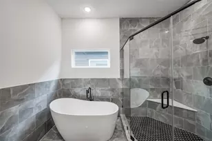 4605 Terry St, Houston, TX 77009 - Photo 13