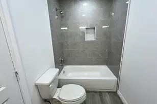 5706 Howell St, Houston, TX 77032 - Photo 17