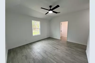 5706 Howell Street #B, Houston, TX 77032 - Photo 21