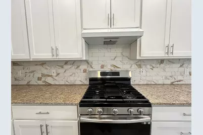 5706 Howell Street #B, Houston, TX 77032 - Photo 13