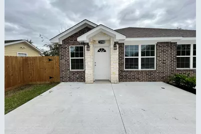 5706 Howell Street #B, Houston, TX 77032 - Photo 5