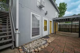 1813 Hatwell St, Houston, TX 77023 - Photo 31