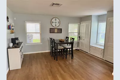 102 S Mattson Street, West Columbia, TX 77486 - Photo 5