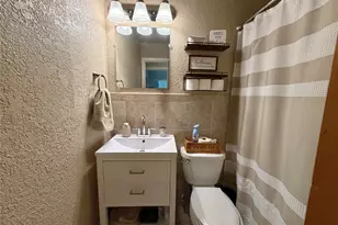 102 S Mattson St, West Columbia, TX 77486 - Photo 19