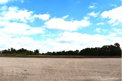 8911 Fm 524 Road, Sweeny, TX 77480 - Photo 17