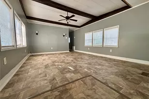 13405 Commander Cir, Willis, TX 77318 - Photo 3