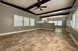 13405 Commander Cir, Willis, TX 77318 - Photo 5