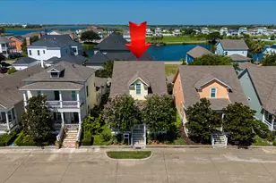 7 Sunrise Row, Galveston, TX 77554 - Photo 1