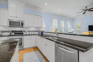 7 Sunrise Row, Galveston, TX 77554 - Photo 17