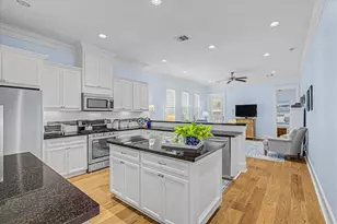 7 Sunrise Row, Galveston, TX 77554 - Photo 21