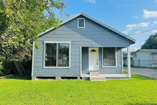 936 Bennington St, Houston, TX 77022 - Photo 1