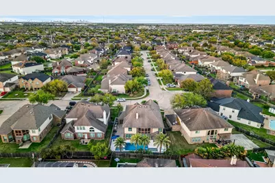 13104 Indigo Creek Lane, Pearland, TX 77584 - Photo 31