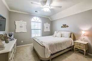 13104 Indigo Creek Ln, Pearland, TX 77584 - Photo 25