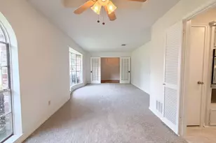 16338 Hollow Wood Dr, Houston, TX 77090 - Photo 7