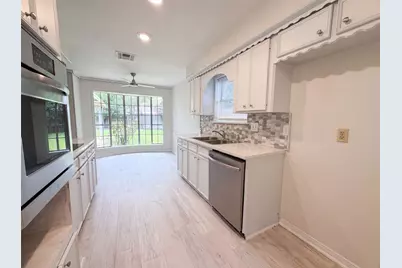 16338 Hollow Wood Drive, Houston, TX 77090 - Photo 13