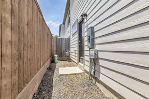 144 Knightsbridge Park Ln, Houston, TX 77018 - Photo 33