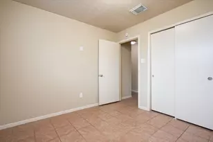 9306 Sanford Rd, Houston, TX 77031 - Photo 25