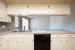 9306 Sanford Rd, Houston, TX 77031 - Photo 15