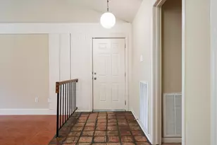 9306 Sanford Rd, Houston, TX 77031 - Photo 5