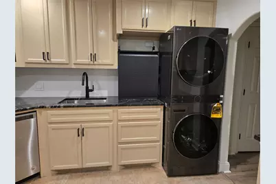 917 Adele Street, Houston, TX 77009 - Photo 11