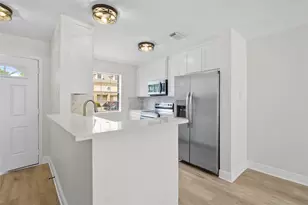 2030 Plantation Dr, Conroe, TX 77301 - Photo 5