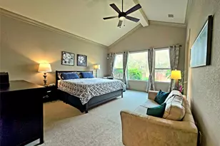 4922 Summer Manor Ln, Sugar Land, TX 77479 - Photo 15