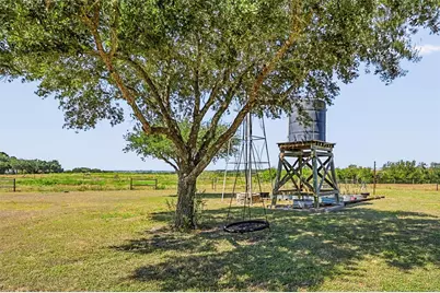 4800 Petter Rainosek Loop, La Grange, TX 78945 - Photo 21