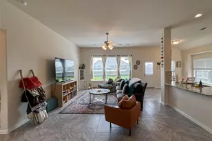 13301 Suntail Ct, Texas City, TX 77568 - Photo 13