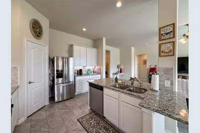 13301 Suntail Court, Texas City, TX 77568 - Photo 19