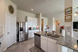 13301 Suntail Ct, Texas City, TX 77568 - Photo 19