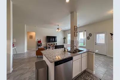 13301 Suntail Court, Texas City, TX 77568 - Photo 23