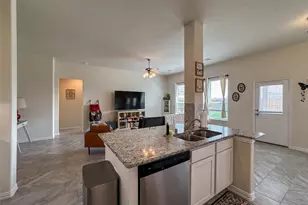 13301 Suntail Ct, Texas City, TX 77568 - Photo 23