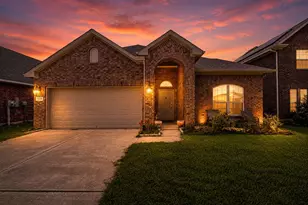 13301 Suntail Ct, Texas City, TX 77568 - Photo 1