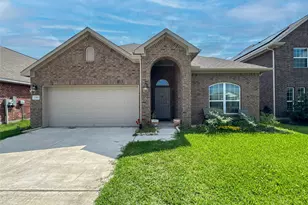 13301 Suntail Ct, Texas City, TX 77568 - Photo 3