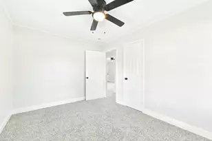 622 S Idaho St, La Porte, TX 77571 - Photo 17