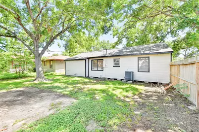 622 S Idaho Street, La Porte, TX 77571 - Photo 23