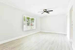 622 S Idaho St, La Porte, TX 77571 - Photo 5