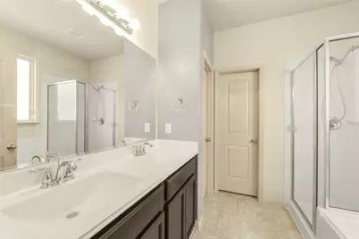 13939 Long Meadow Drive, Houston, TX 77047 - Photo 21