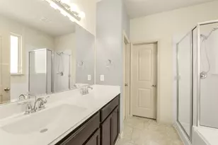 13939 Long Meadow Dr, Houston, TX 77047 - Photo 21