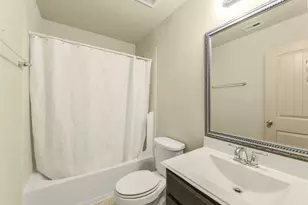 13939 Long Meadow Dr, Houston, TX 77047 - Photo 35