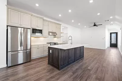 4327 Camden Springs Trail, Porter, TX 77365 - Photo 9