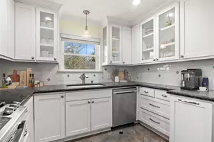 1427 Adkins Rd, Houston, TX 77055 - Photo 5