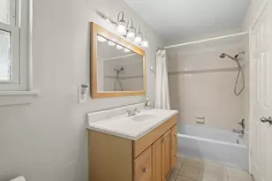 1427 Adkins Rd, Houston, TX 77055 - Photo 13